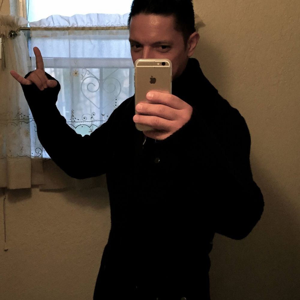 Meet your Posher, Oye